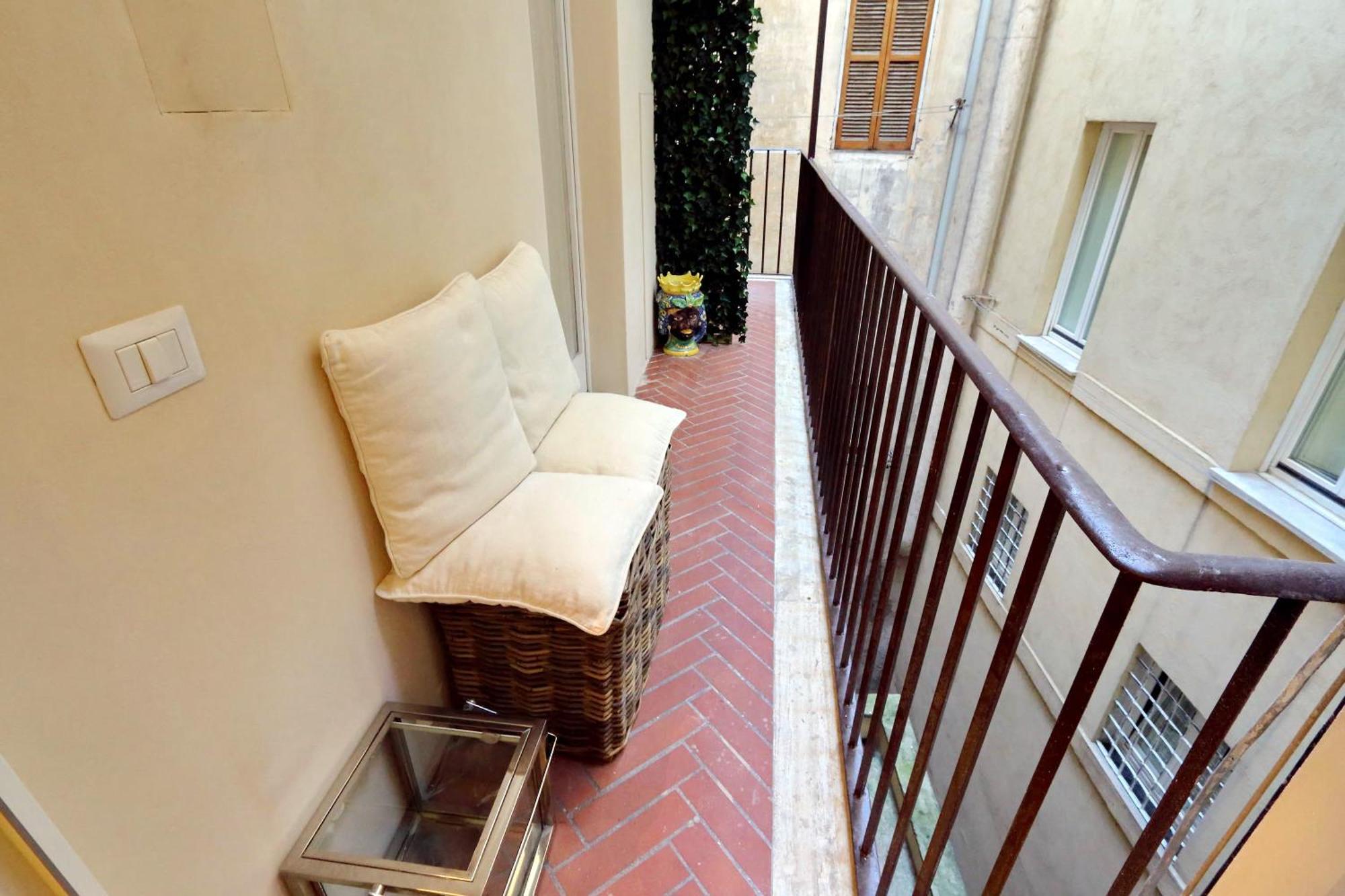 Luxury Charme Between Pantheon And Spanish Steps Roma Exterior foto